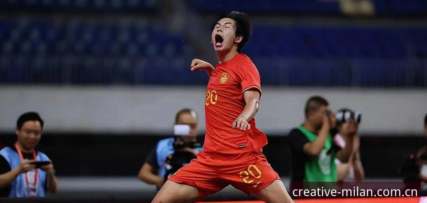 米兰官方中国设计师款 U19国足遭遇突尼斯完败,避坑关键在哪?米兰体育官网带你拆解赛场致命失误